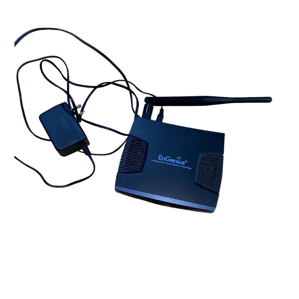 EnGenius® long range wireless  point  - very good condition